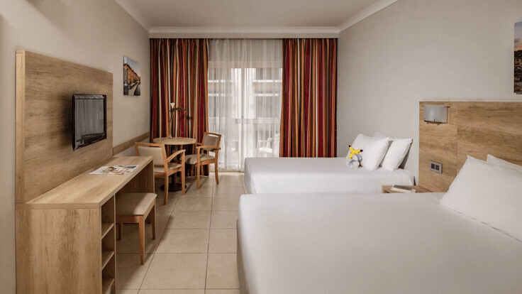 Qawra Palace Resort & Spa